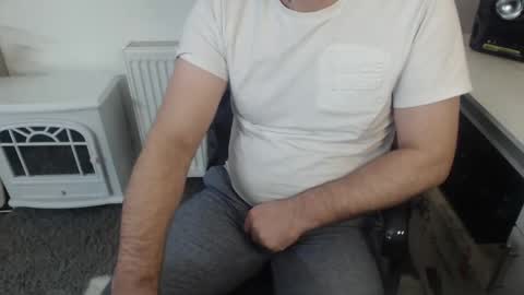 Snapshot of mrhorny_2023 chatting on February 13, 2025, 8:59 am Your Mister online show from February 13, 2025, 8:59 am