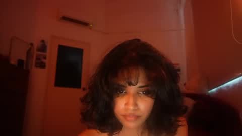 mriea_ online show from November 30, 2025, 4:38 am