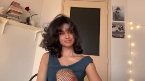 Snapshot of mriea_ chatting on February 16, 2026, 4:41 am mriea_ online show from February 16, 2026, 4:41 am