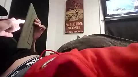 Snapshot of mrj1979 chatting on February 18, 2026, 11:50 am mrj1979 online show from February 18, 2026, 11:50 am