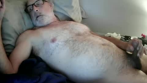 Snapshot of mrjames59 chatting on November 11, 2025, 11:21 am mrjames59 online show from November 11, 2025, 11:21 am