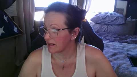 Snapshot of mrjshquinn chatting on February 28, 2026, 9:16 pm mrjshquinn online show from February 28, 2026, 9:16 pm
