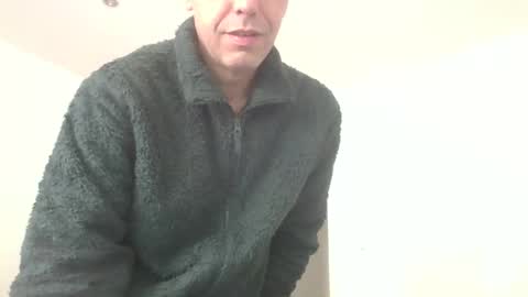 Snapshot of mrjungleman chatting on April 18, 2026, 8:18 am mrjungleman online show from April 18, 2026, 8:18 am