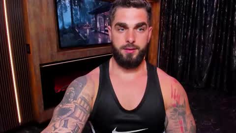 mrkarlhot99 online show from September 16, 2025, 8:32 pm