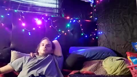 Snapshot of mrkinksized chatting on December 22, 2024, 2:27 pm MrKinkSized online show from December 22, 2024, 2:27 pm