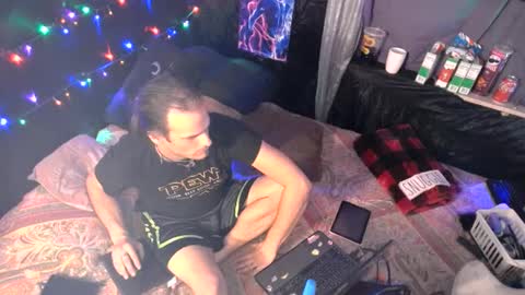 Snapshot of mrkinksized chatting on January 19, 2025, 7:36 am MrKinkSized online show from January 19, 2025, 7:36 am