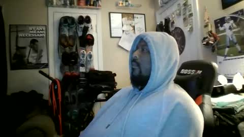 Snapshot of mrknowpussy chatting on May 7, 2026, 4:40 am mrknowpussy online show from May 7, 2026, 4:40 am