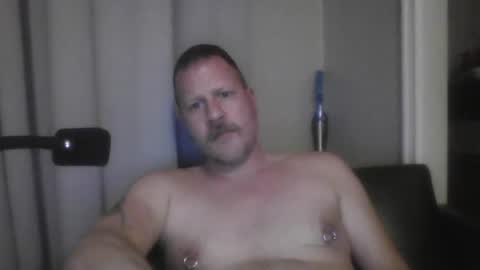 Snapshot of mrleather chatting on December 27, 2024, 9:43 pm mrleather online show from December 27, 2024, 9:43 pm