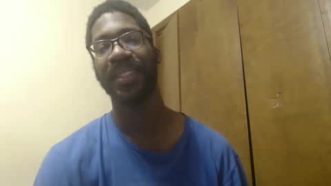 Snapshot of mrlonely1995 chatting on December 17, 2024, 1:18 am or Terrance Sometimes Lil Tease online show from December 17, 2024, 1:18 am