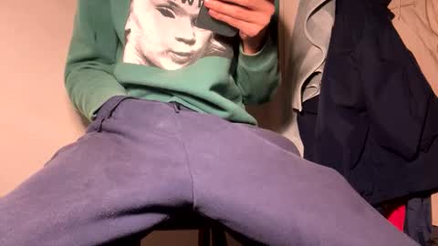 James online show from October 14, 2025, 4:02 am