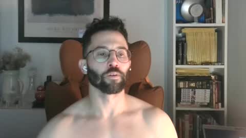 Snapshot of mrqatnight chatting on December 16, 2025, 3:17 pm mrqatnight online show from December 16, 2025, 3:17 pm