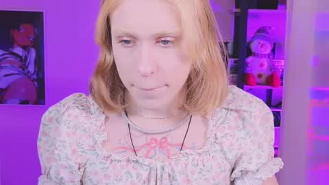 Barbie online show from December 5, 2025, 5:27 am