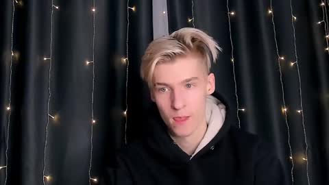 Adam online show from December 19, 2024, 4:02 am