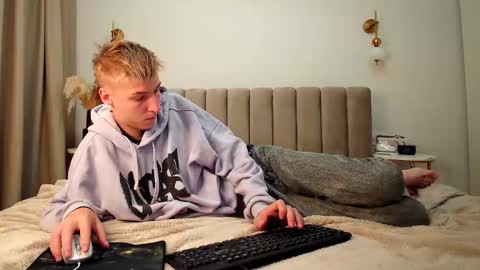 Adam online show from September 14, 2025, 7:51 am