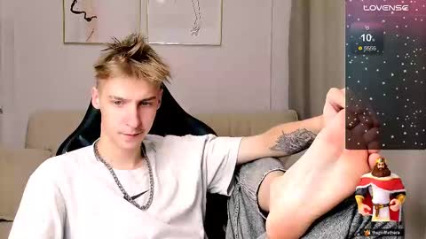 Adam online show from October 22, 2025, 6:29 pm