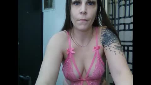Snapshot of mrstxoxo4594 chatting on February 22, 2025, 9:59 pm Mrstxoxo4594 online show from February 22, 2025, 9:59 pm