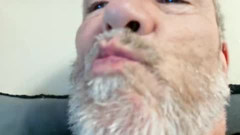 Snapshot of mrtease5 chatting on March 3, 2025, 9:33 am mrtease5 online show from March 3, 2025, 9:33 am