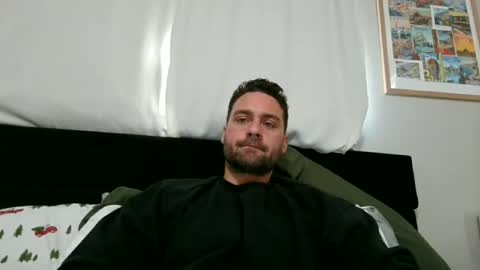 Snapshot of mrthickly818 chatting on February 17, 2026, 2:13 pm mrthickly818 online show from February 17, 2026, 2:13 pm