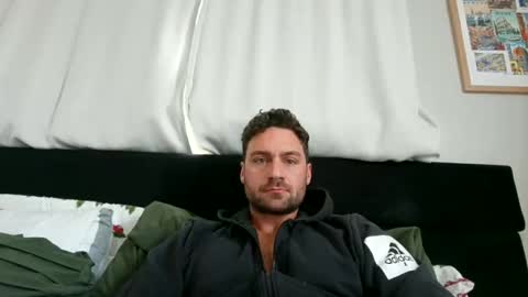 Snapshot of mrthickly818 chatting on February 26, 2026, 4:06 pm mrthickly818 online show from February 26, 2026, 4:06 pm