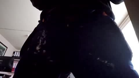 MrTribute online show from January 17, 2025, 2:39 pm