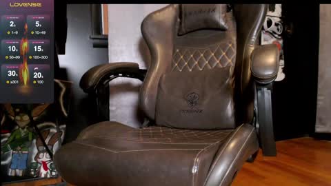 Snapshot of mrwopp1 chatting on December 18, 2024, 8:14 pm mrwopp1 online show from December 18, 2024, 8:14 pm