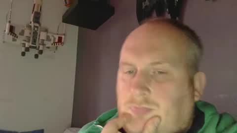 mrzwolle online show from January 7, 2025, 3:33 pm