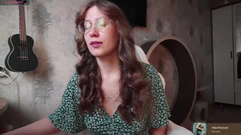 Snapshot of ms_allison chatting on February 8, 2026, 11:24 am Allison online show from February 8, 2026, 11:24 am