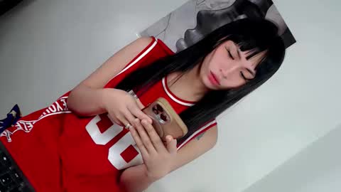 Snapshot of ms_channel chatting on November 15, 2025, 9:32 pm Channel online show from November 15, 2025, 9:32 pm