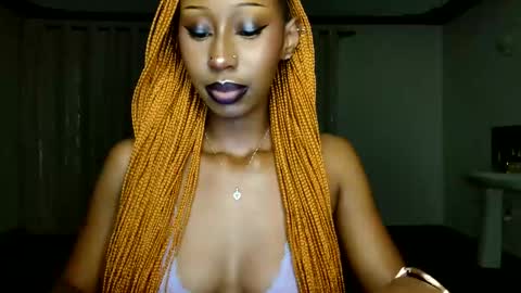 Snapshot of ms_crystal chatting on March 18, 2026, 7:06 pm ms_crystal online show from March 18, 2026, 7:06 pm