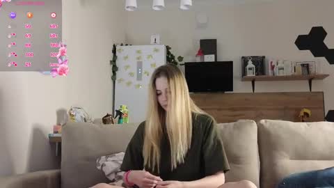 Snapshot of ms_foryou chatting on February 21, 2025, 3:43 pm Ms ForYOU online show from February 21, 2025, 3:43 pm