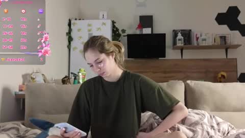 Snapshot of ms_foryou chatting on February 22, 2025, 1:44 am Ms ForYOU online show from February 22, 2025, 1:44 am