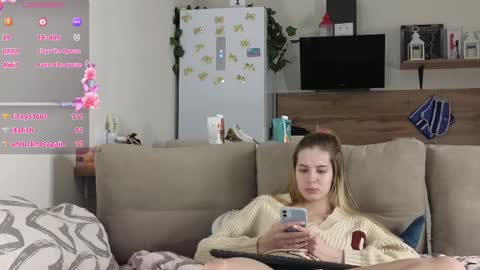 Snapshot of ms_foryou chatting on February 23, 2025, 6:23 pm Ms ForYOU online show from February 23, 2025, 6:23 pm