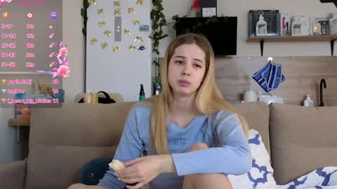 Snapshot of ms_foryou chatting on March 5, 2025, 6:33 am Ms ForYOU online show from March 5, 2025, 6:33 am