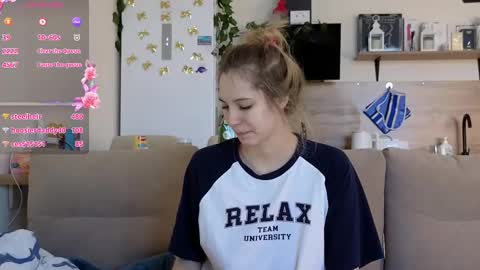 Snapshot of ms_foryou chatting on March 6, 2025, 6:41 am Ms ForYOU online show from March 6, 2025, 6:41 am