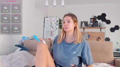 Snapshot of ms_foryou chatting on September 18, 2025, 3:41 am Ms ForYOU online show from September 18, 2025, 3:41 am