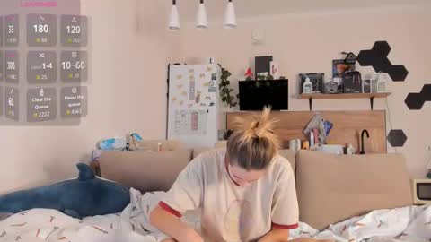 Snapshot of ms_foryou chatting on September 26, 2025, 3:32 am Ms ForYOU online show from September 26, 2025, 3:32 am