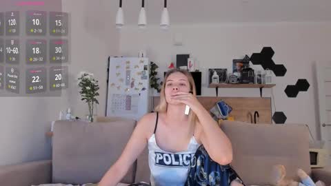 Snapshot of ms_foryou chatting on October 12, 2025, 2:54 am Ms ForYOU online show from October 12, 2025, 2:54 am