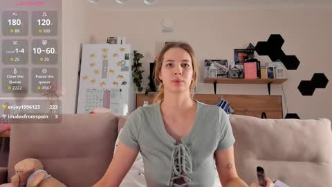 Snapshot of ms_foryou chatting on November 17, 2025, 4:57 pm Ms ForYOU online show from November 17, 2025, 4:57 pm