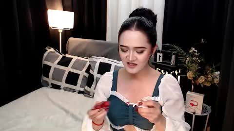 Ash online show from November 20, 2025, 2:56 am