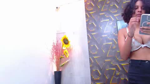 ms_leydi online show from March 25, 2026, 3:34 am