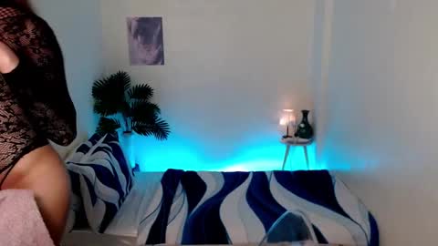 Snapshot of ms_lhaydeebunny chatting on March 10, 2026, 9:53 pm Evon online show from March 10, 2026, 9:53 pm