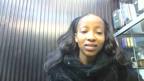 ms_luxe online show from February 5, 2026, 7:57 am