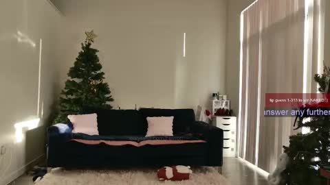 Snapshot of ms_mochii chatting on January 15, 2026, 3:27 pm R o r i SnapChat heyroriv2 wednesday - sunday Noon oclock mountain - 5pm mountain online show from January 15, 2026, 3:27 pm