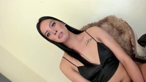 selena online show from January 12, 2025, 9:51 pm