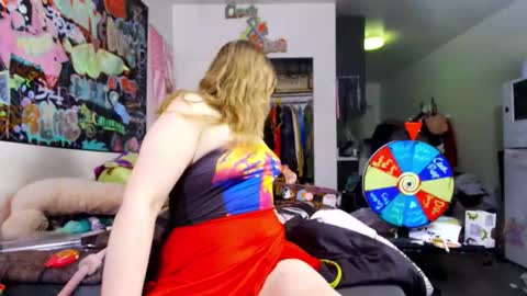 Snapshot of mscuntyluxxe chatting on January 10, 2026, 5:53 am Cunty Luxxe online show from January 10, 2026, 5:53 am