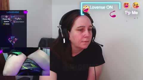 Snapshot of msgamergirl69 chatting on February 3, 2026, 4:43 am MsGamerGirl69 online show from February 3, 2026, 4:43 am