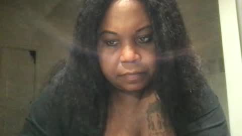 Snapshot of msjonemillion chatting on January 12, 2025, 4:31 am Chocolate Candy Stick online show from January 12, 2025, 4:31 am