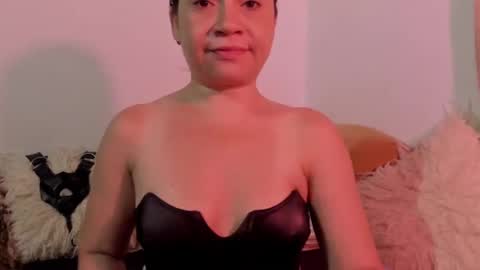 Snapshot of msjustine4u chatting on February 1, 2025, 3:19 am Miss Justine online show from February 1, 2025, 3:19 am