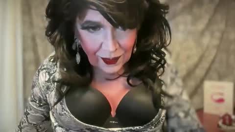 Snapshot of mskarentoy chatting on February 19, 2026, 9:22 pm mskarentoy online show from February 19, 2026, 9:22 pm