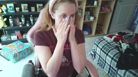 Mallow online show from December 21, 2025, 8:27 pm